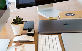 开云-BRO强势CLG，JackeyLove绝境逆转引爆电竞新高潮