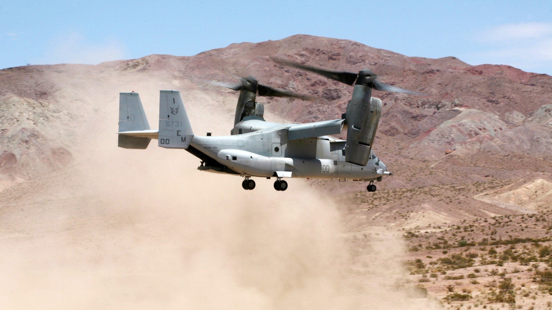 孤胆英雄与全民皆兵，库里扛鼎的悲壮，反衬出鹈鹕团队的胜利方程式