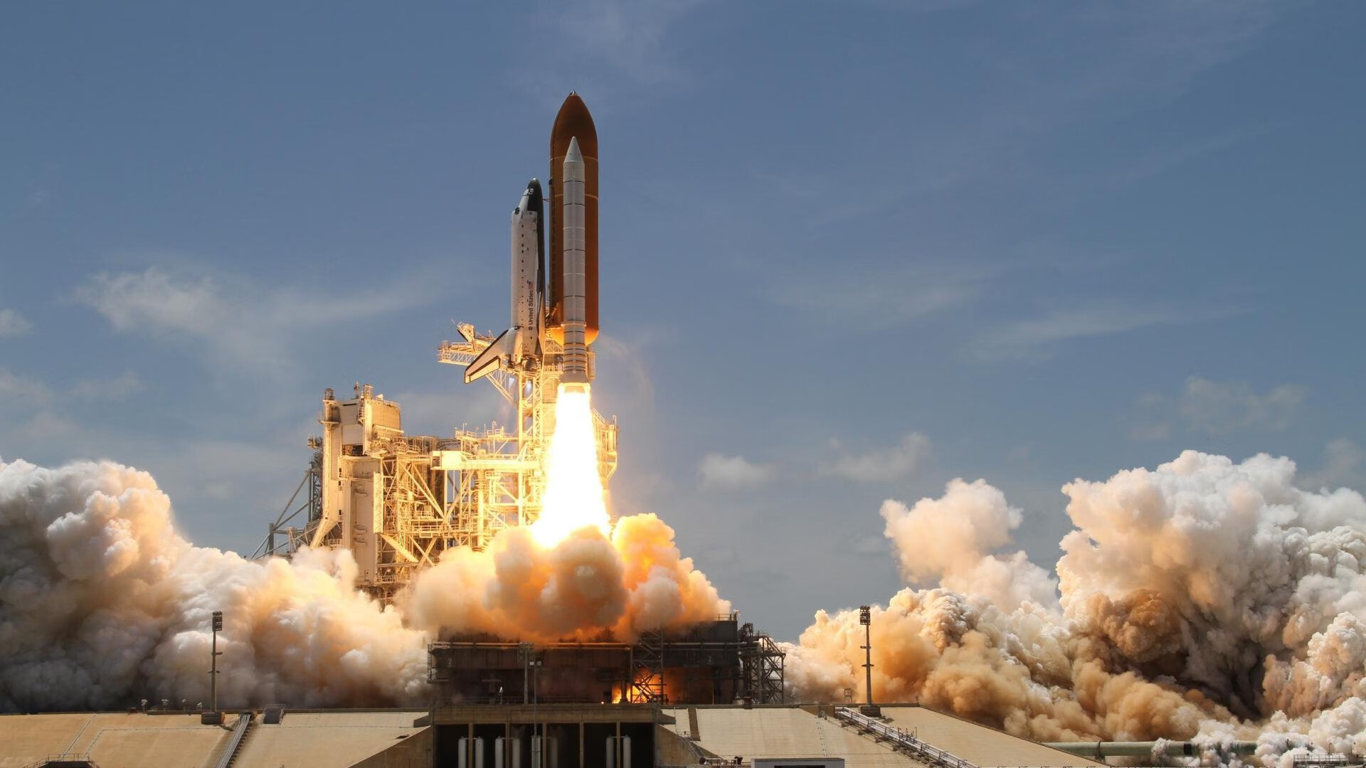 开云体育-绿茵引擎，他是赛道上的车手，还是棋盘上的棋手？